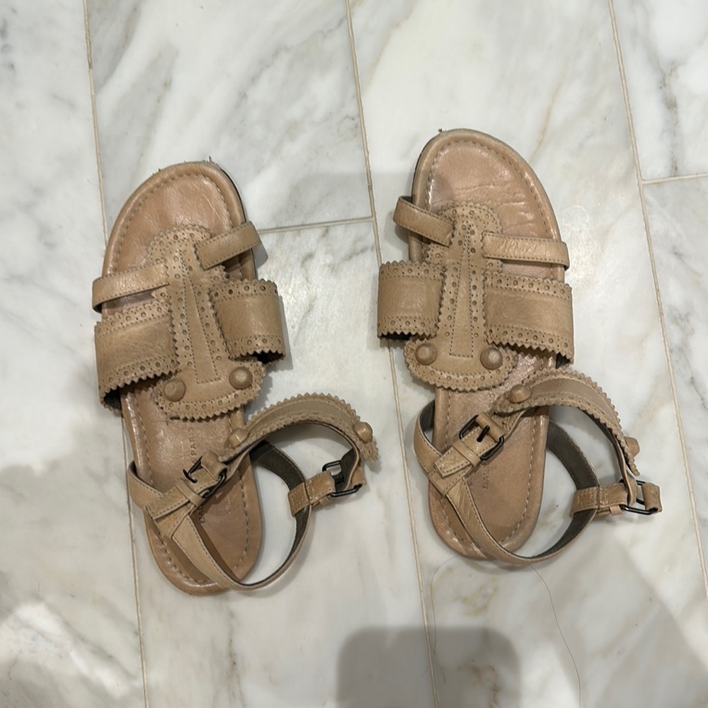 G - Balenciaga Ecru Sandals